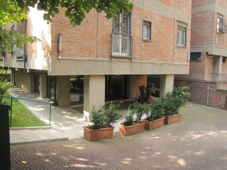 Viale dell’ Umanesimo nr 307 – budynek, w którym mieszkała filmowa Vittoria